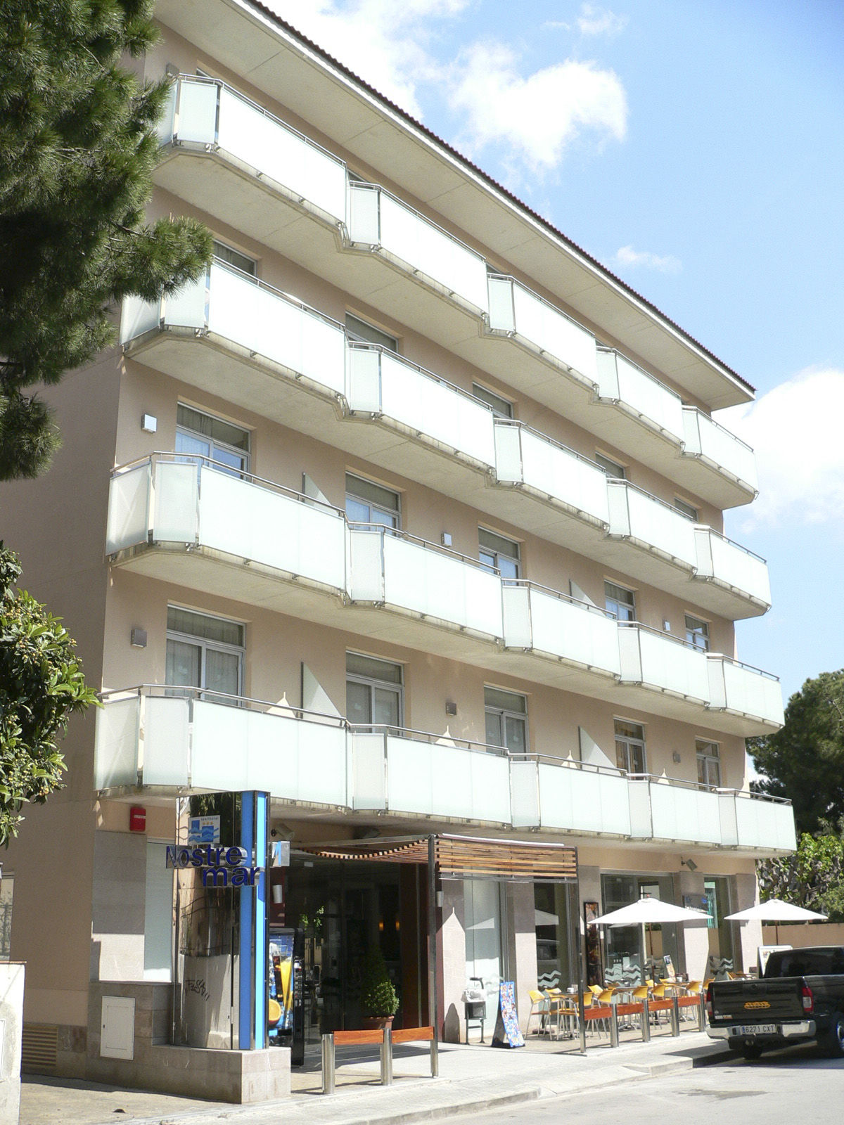Aqua Hotel Nostre Mar Apartments Pineda de Mar Kültér fotó