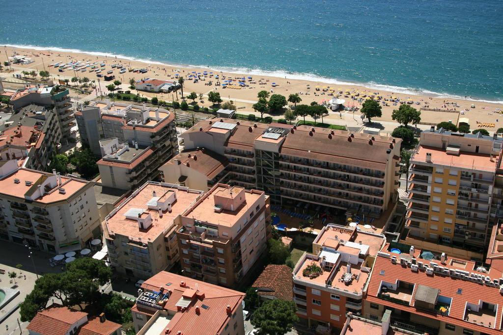 Aqua Hotel Nostre Mar Apartments Pineda de Mar Kültér fotó